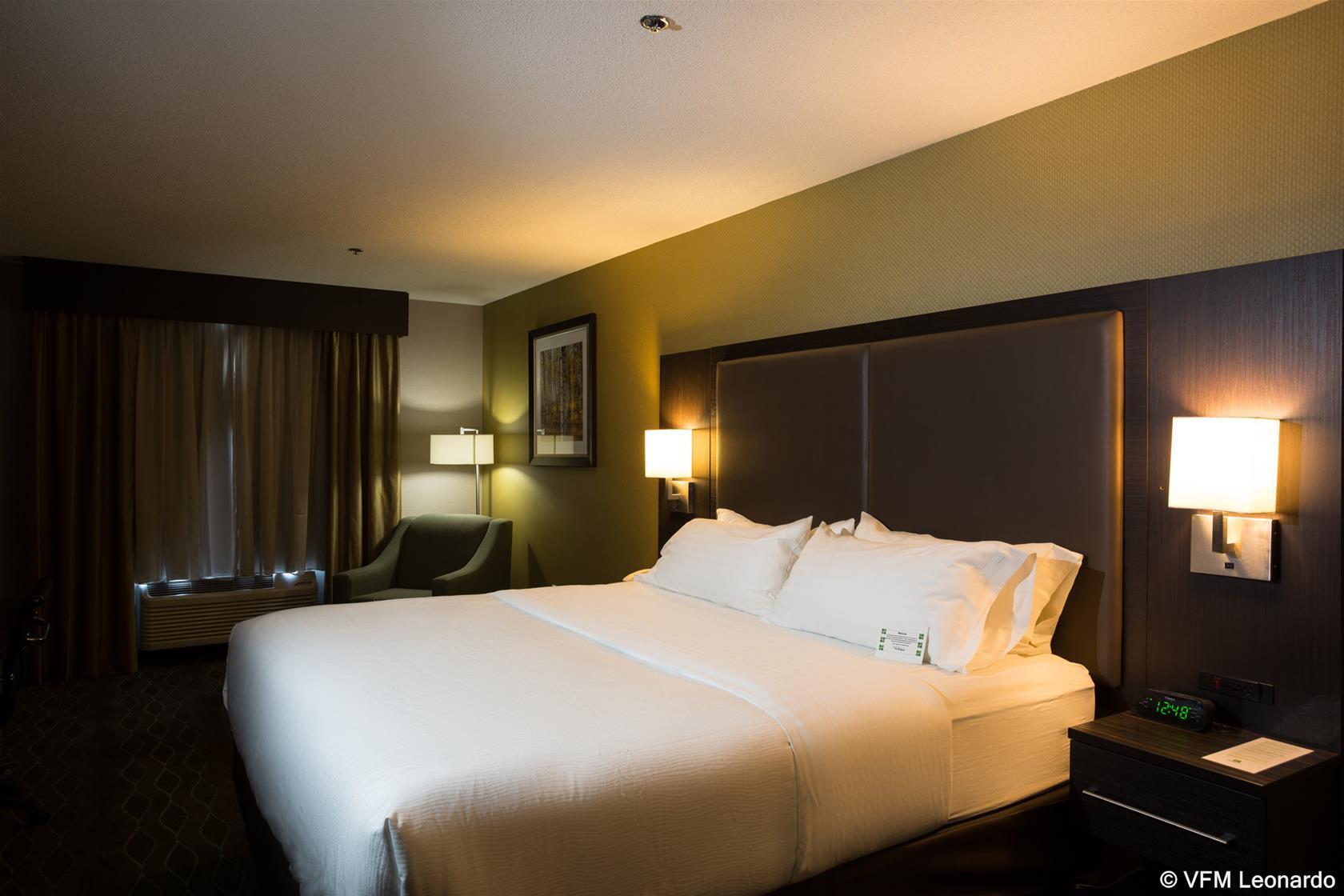 Holiday Inn Sudbury By Ihg Ngoại thất bức ảnh