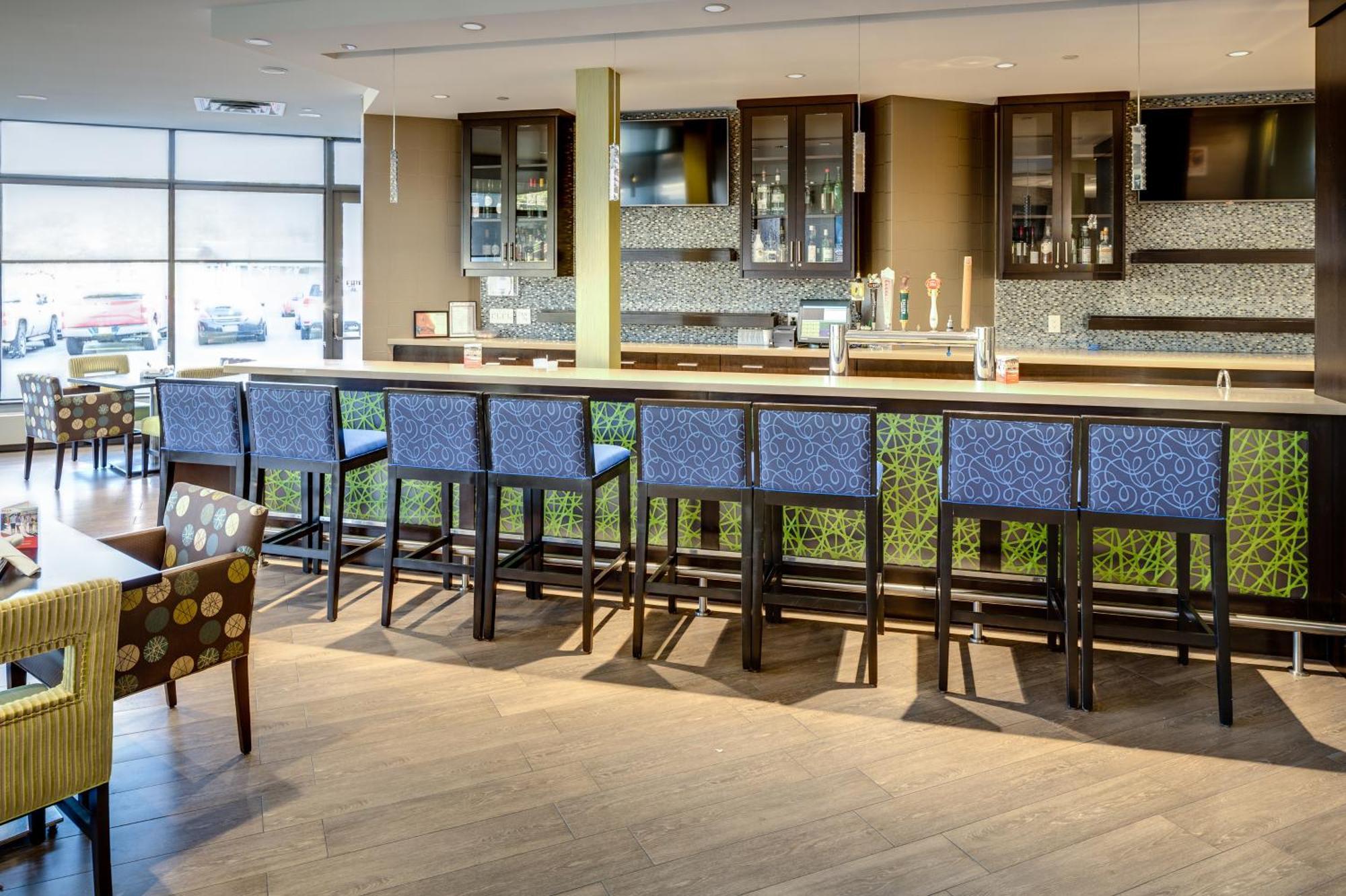 Holiday Inn Sudbury By Ihg Ngoại thất bức ảnh