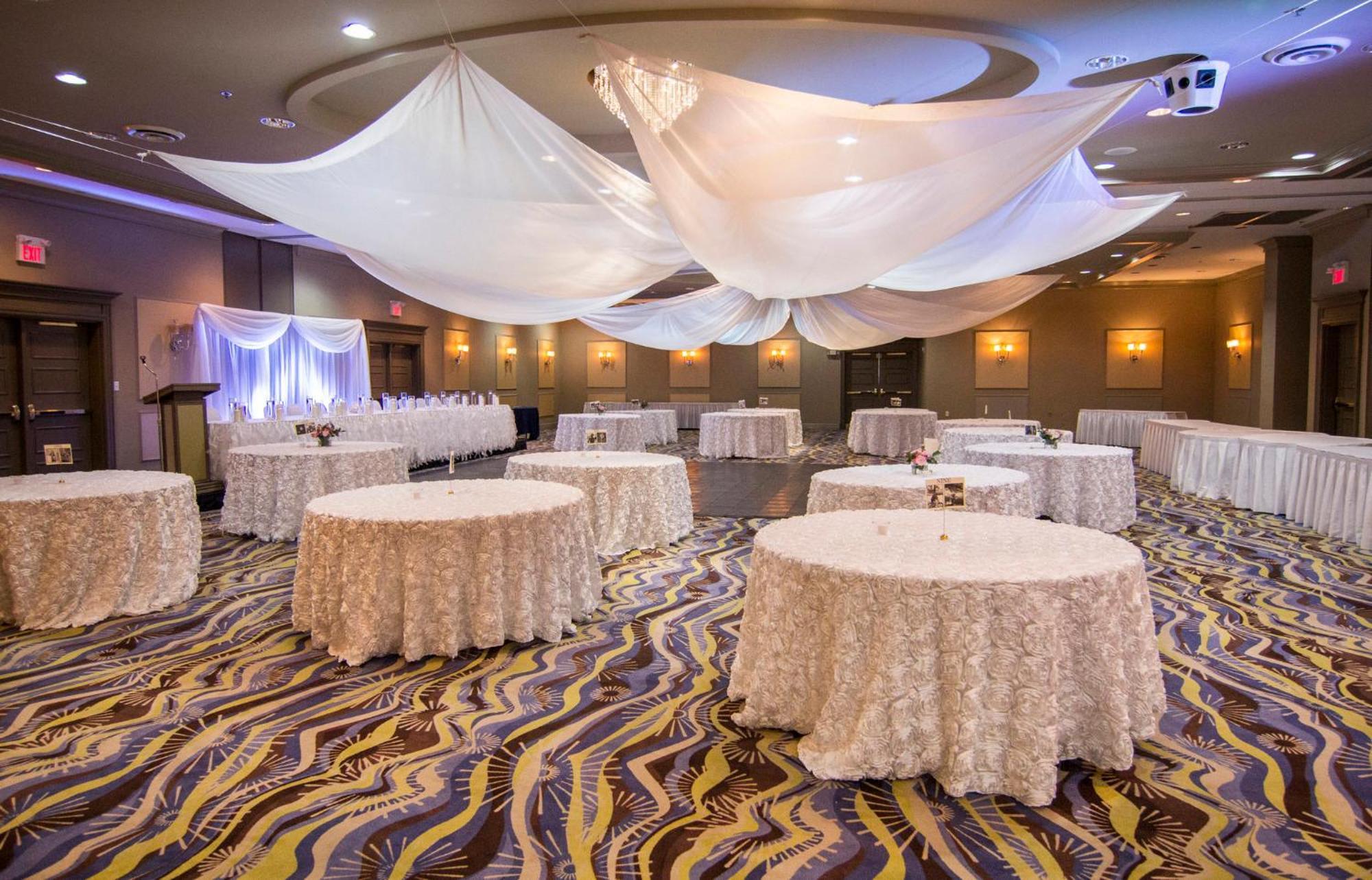 Holiday Inn Sudbury By Ihg Ngoại thất bức ảnh