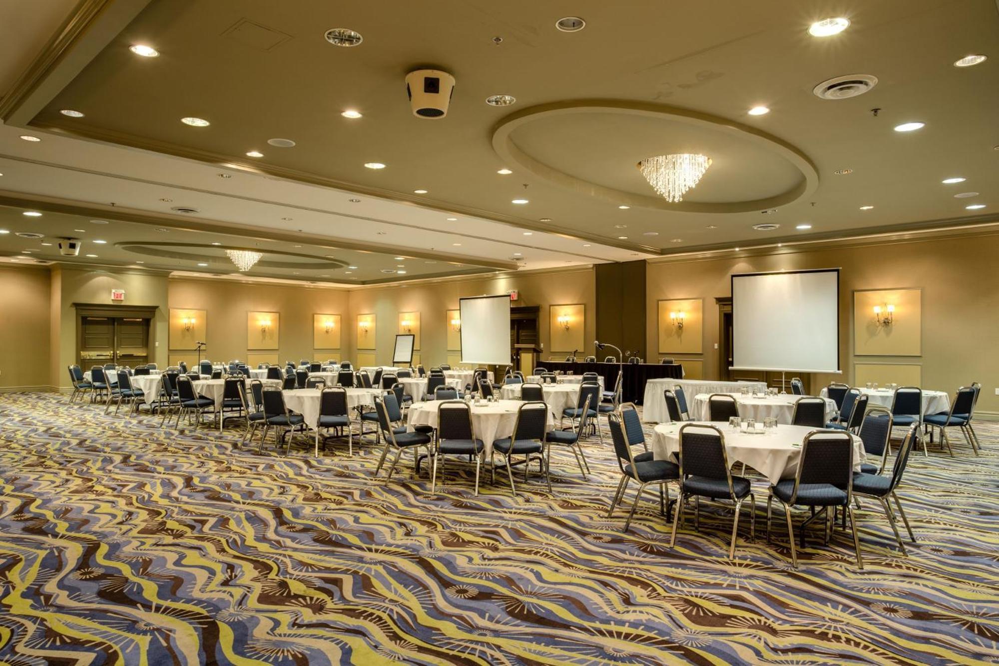 Holiday Inn Sudbury By Ihg Ngoại thất bức ảnh