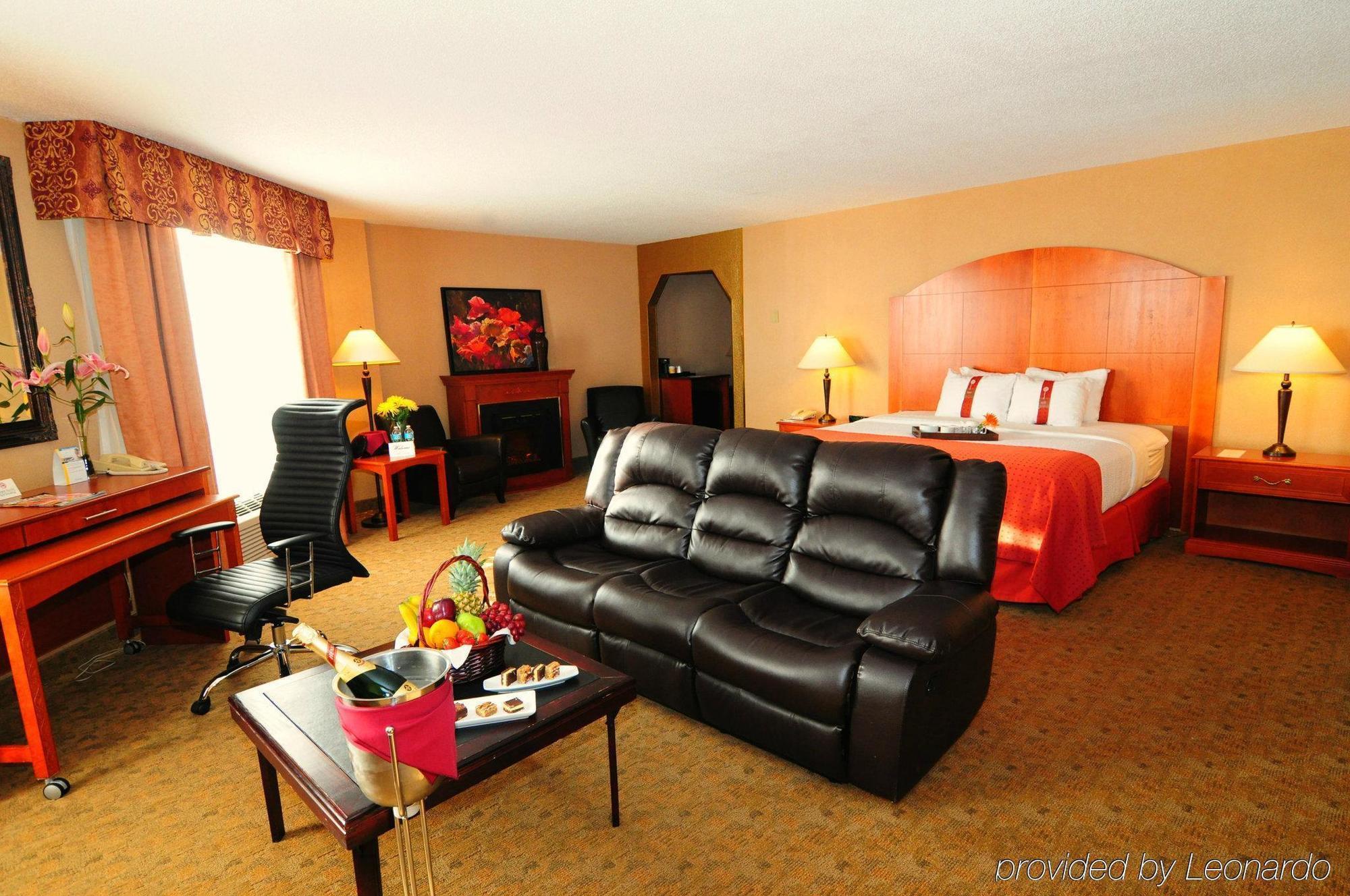 Holiday Inn Sudbury By Ihg Ngoại thất bức ảnh